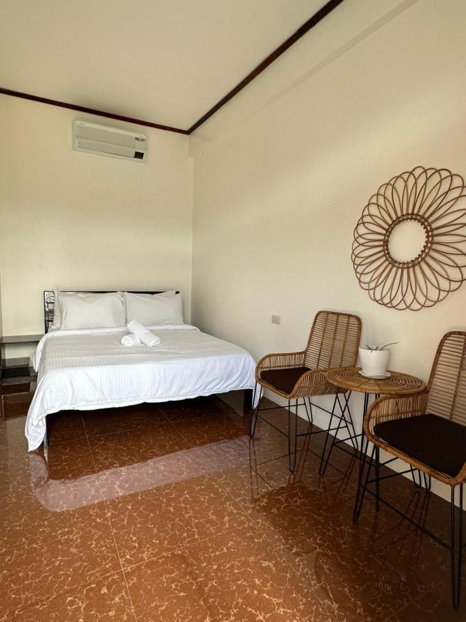 Haven Suites Siargao General Luna  Eksteriør billede